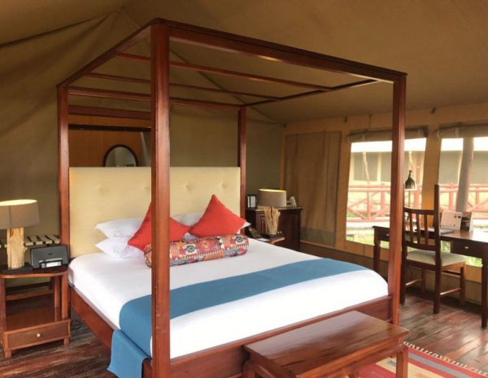 Kiboko Luxury Camp