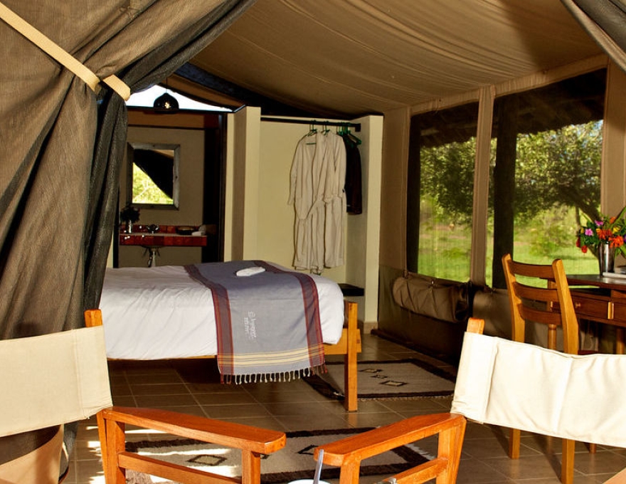Voyager Ziwani Camp 5