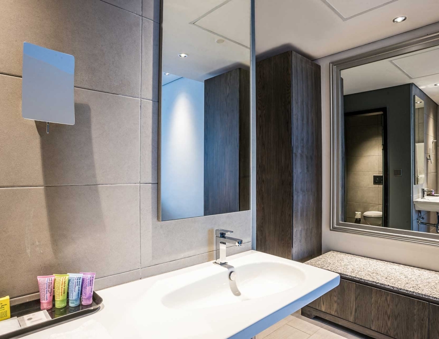 Trademark Hotel 6